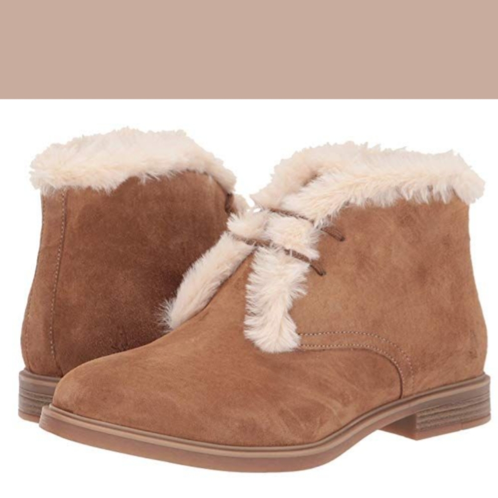 Hush Puppies Tan Ankle Boots with Cream Fur